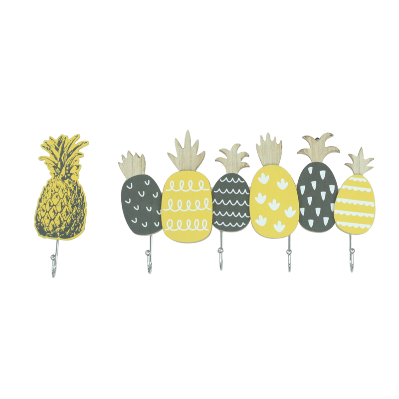 Summer Wooden Pineapple Hanger Home Decoration