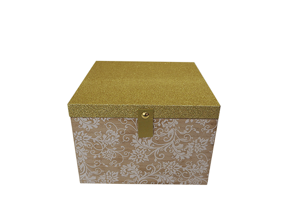 WOODEN BOX